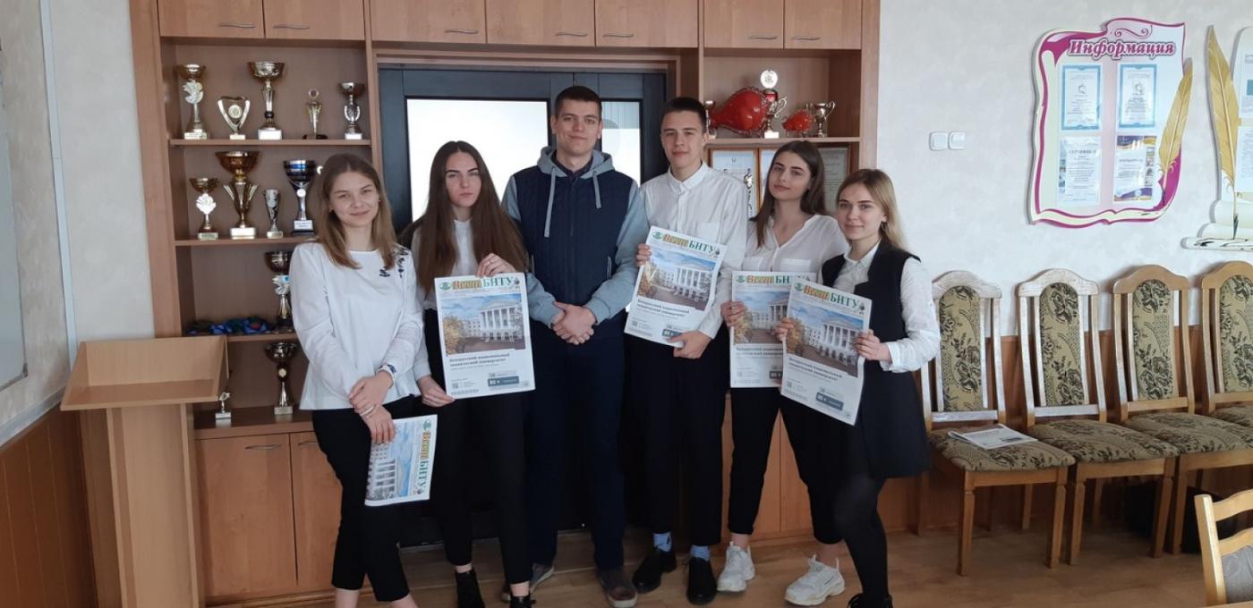 Помочь абитуриенту может каждый!
